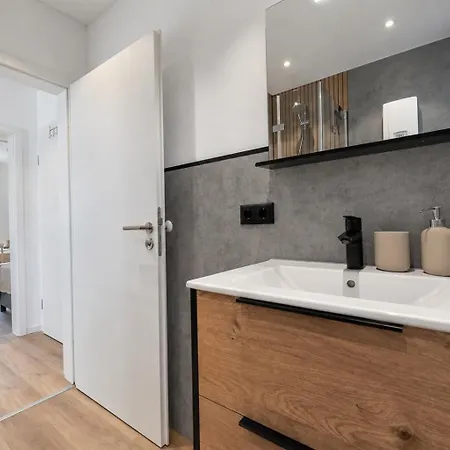 Appartement Olive Mit Garten-lounge *